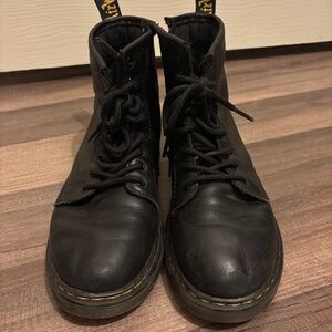 Doc Marten Air Walk Boots